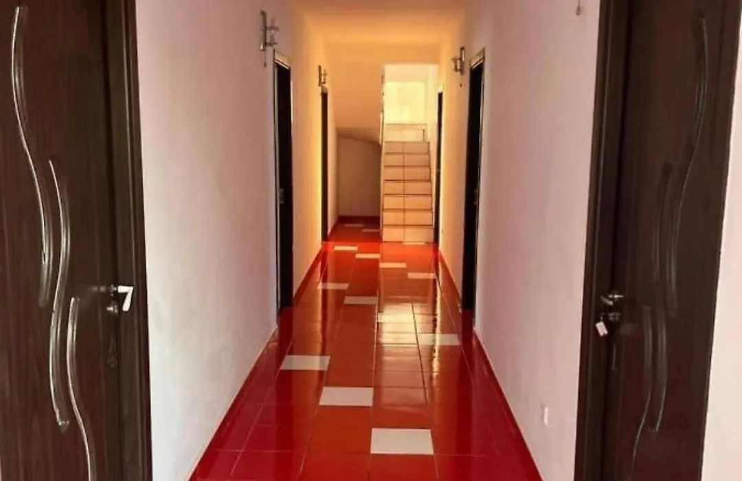 Vila George-1