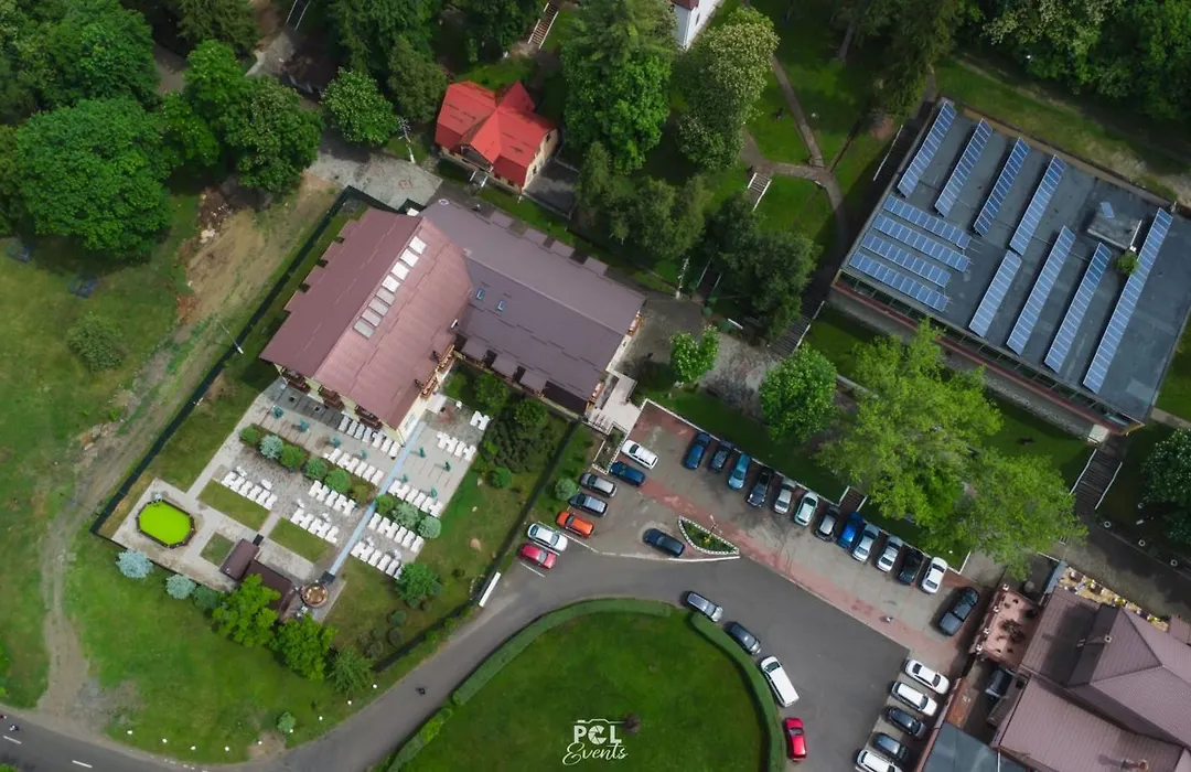 Hotel Dobsi-1