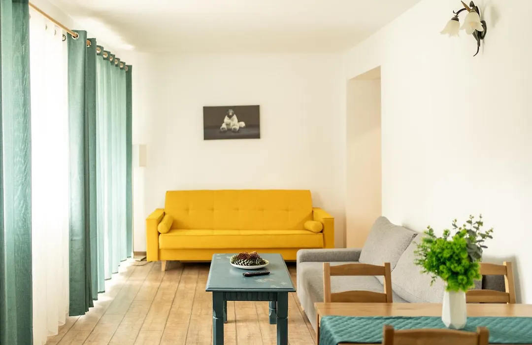 Dinvis Apartments-1