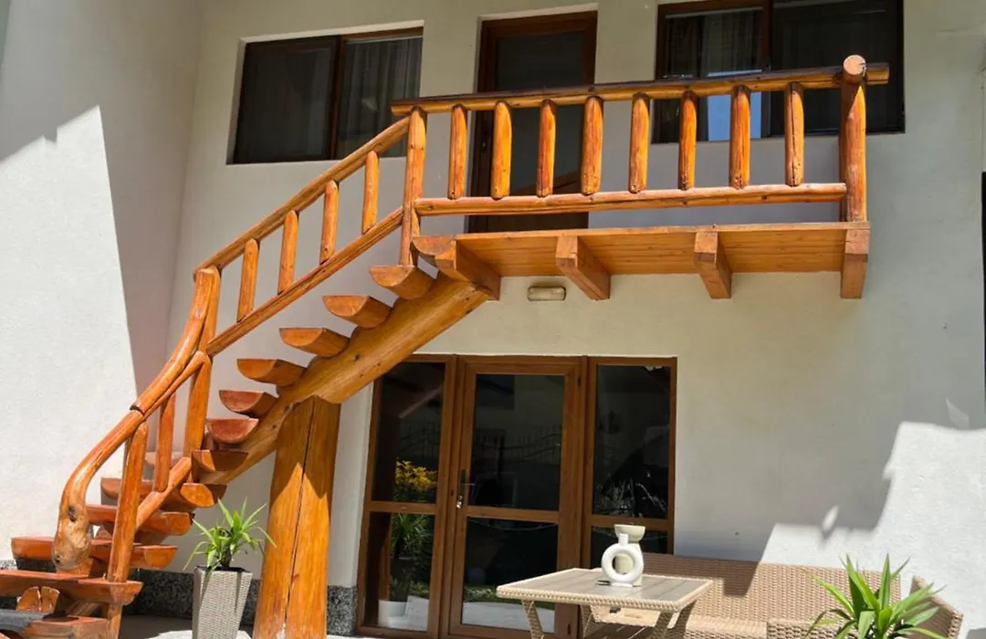 Green Forest Bran House-1