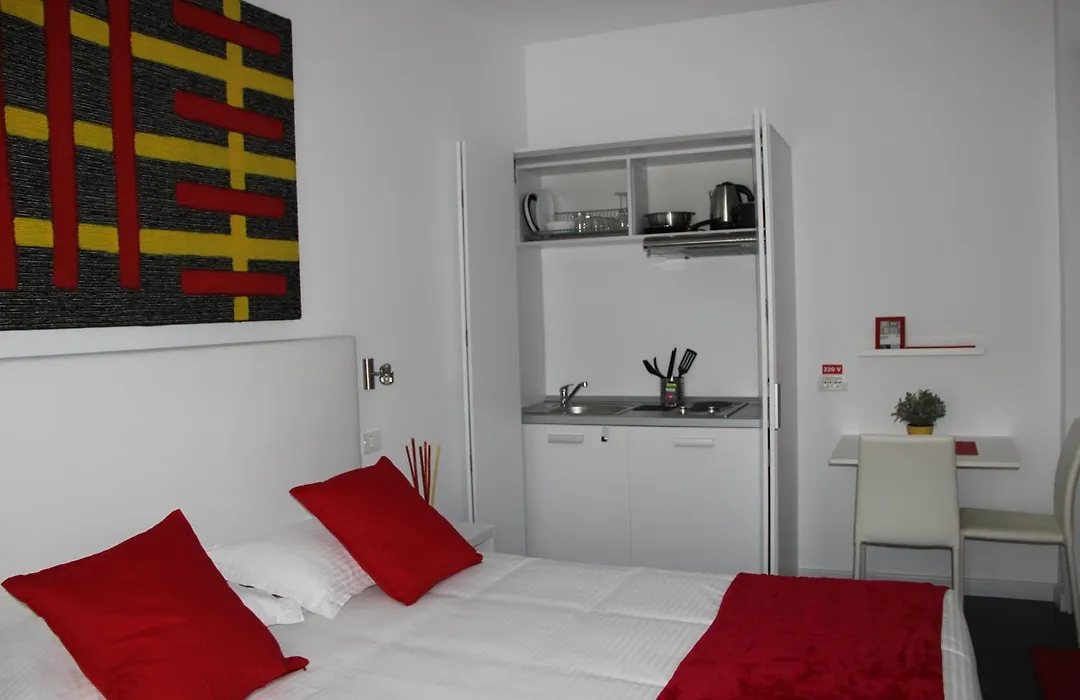 Living Aparthotel-1
