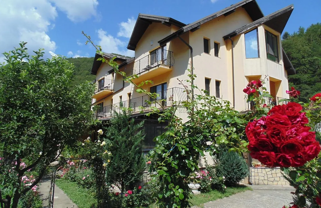 Eden Maison-1
