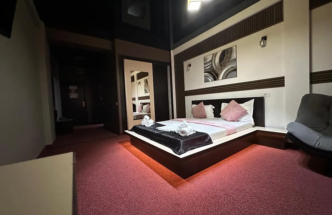Hotel Sweet-1