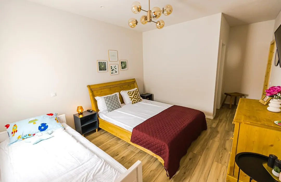 Ioanaguesthouse-1
