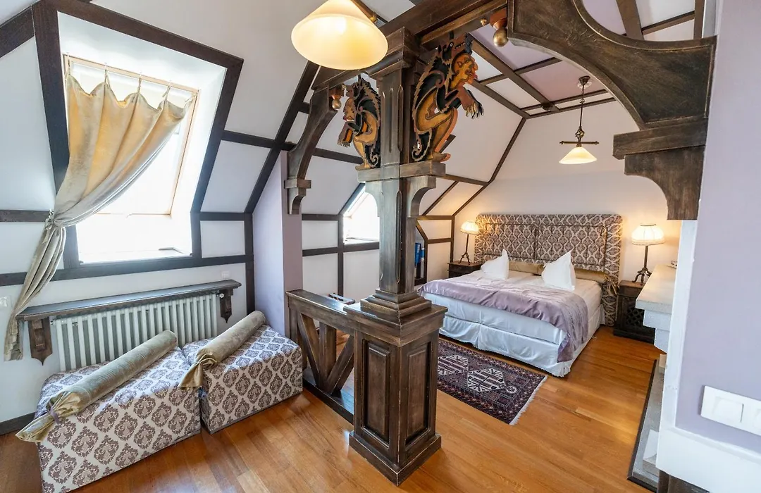 Casa Din Bran - Inn Center-1