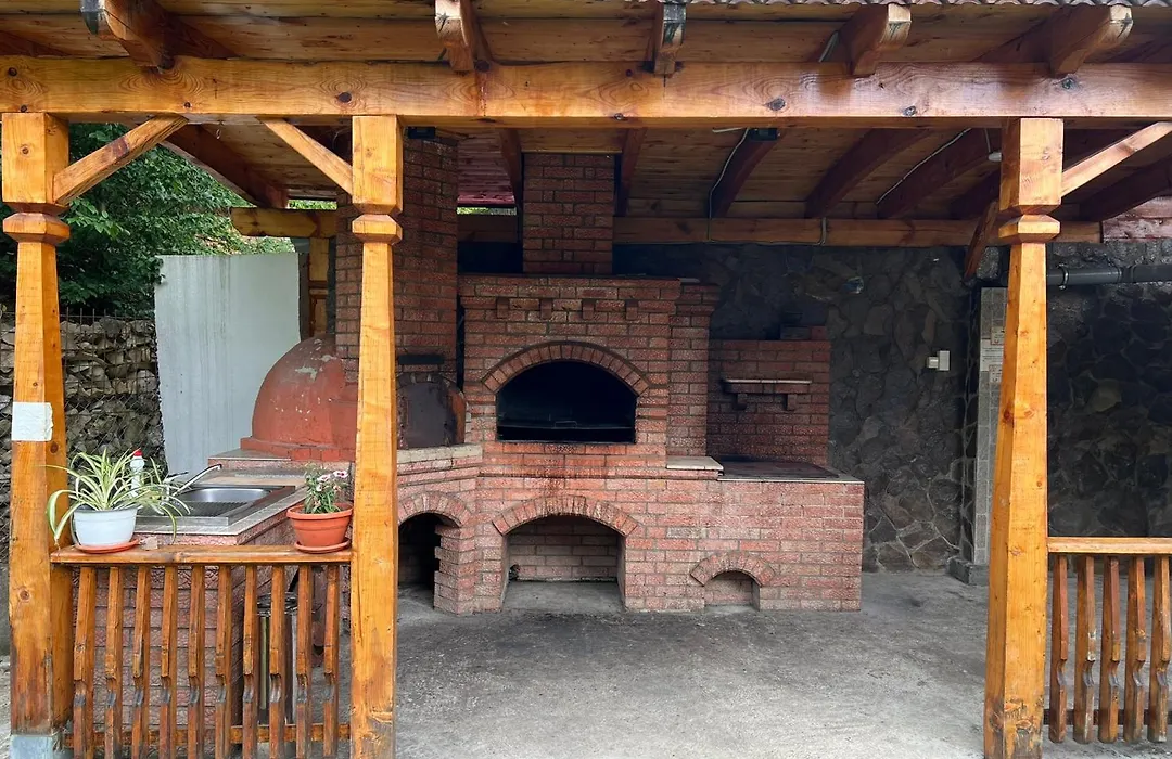 Casa Potcoava-1
