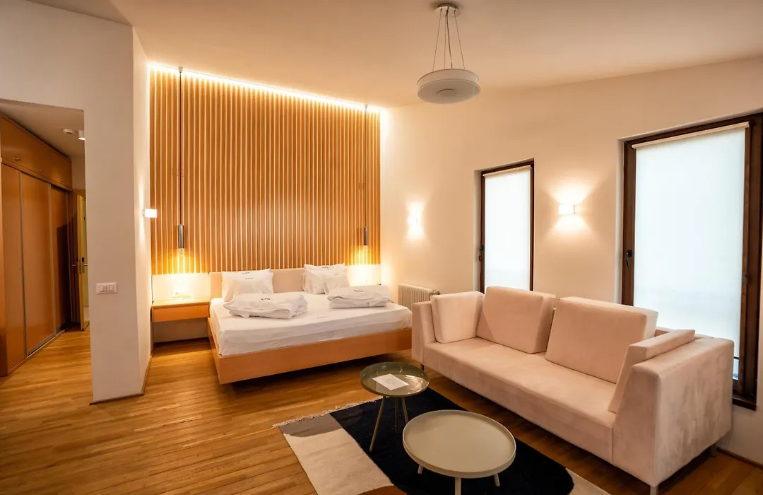 Hotel Curtea Veche-1