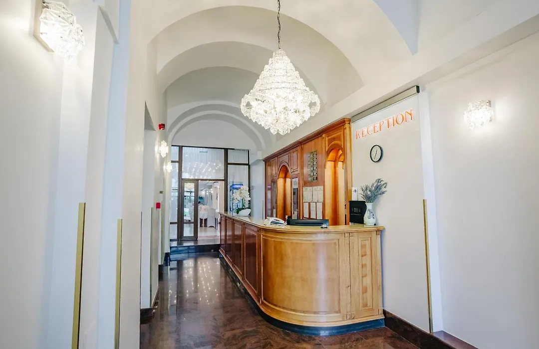 Hotel Dana 2-1