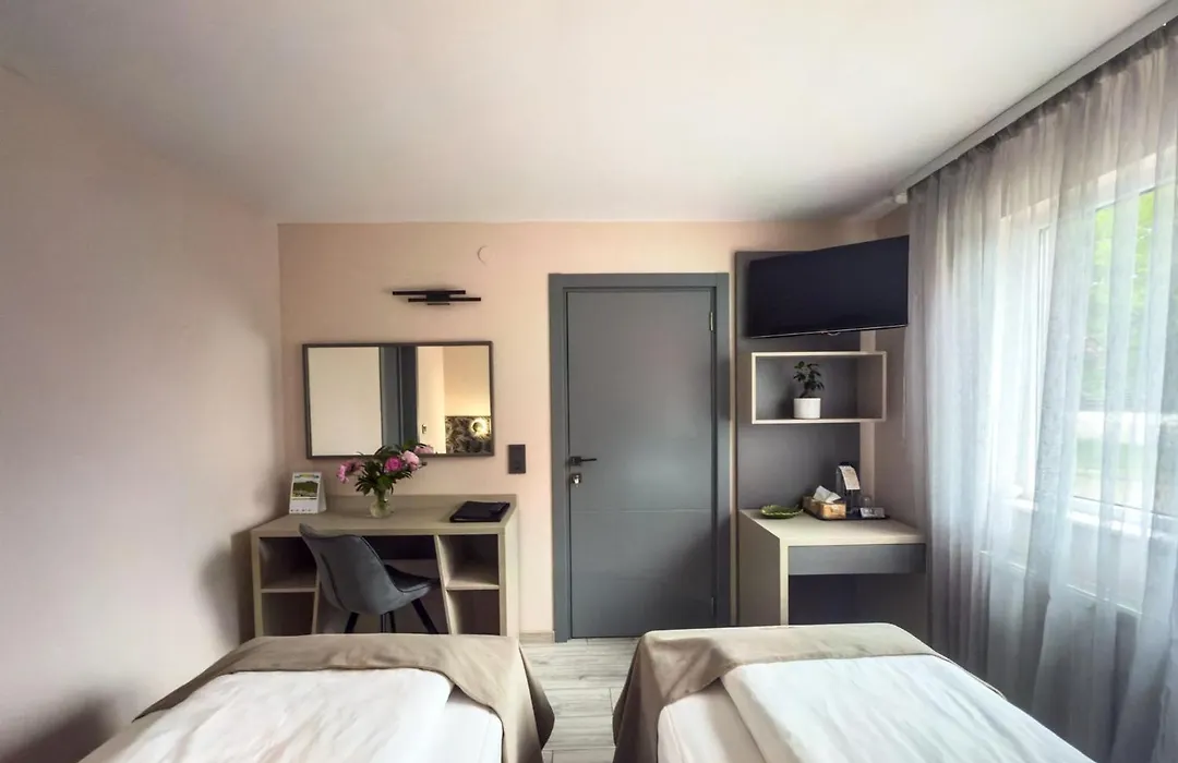 Hotel Eden-1