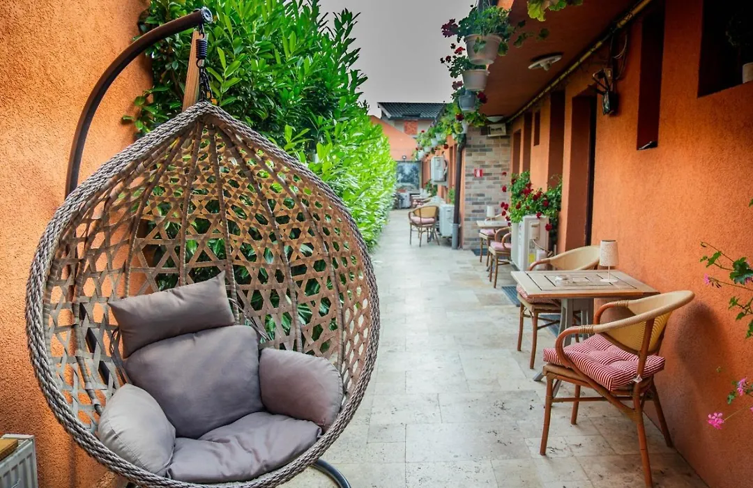 Casa Alis-1