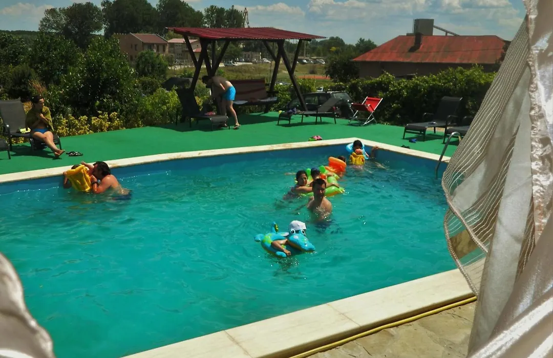 Pensiunea Camelia Resort Mahmudia-1