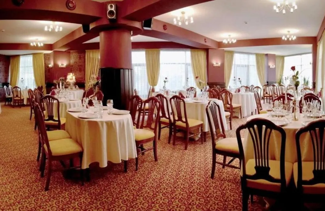 Indiana Hotel-1