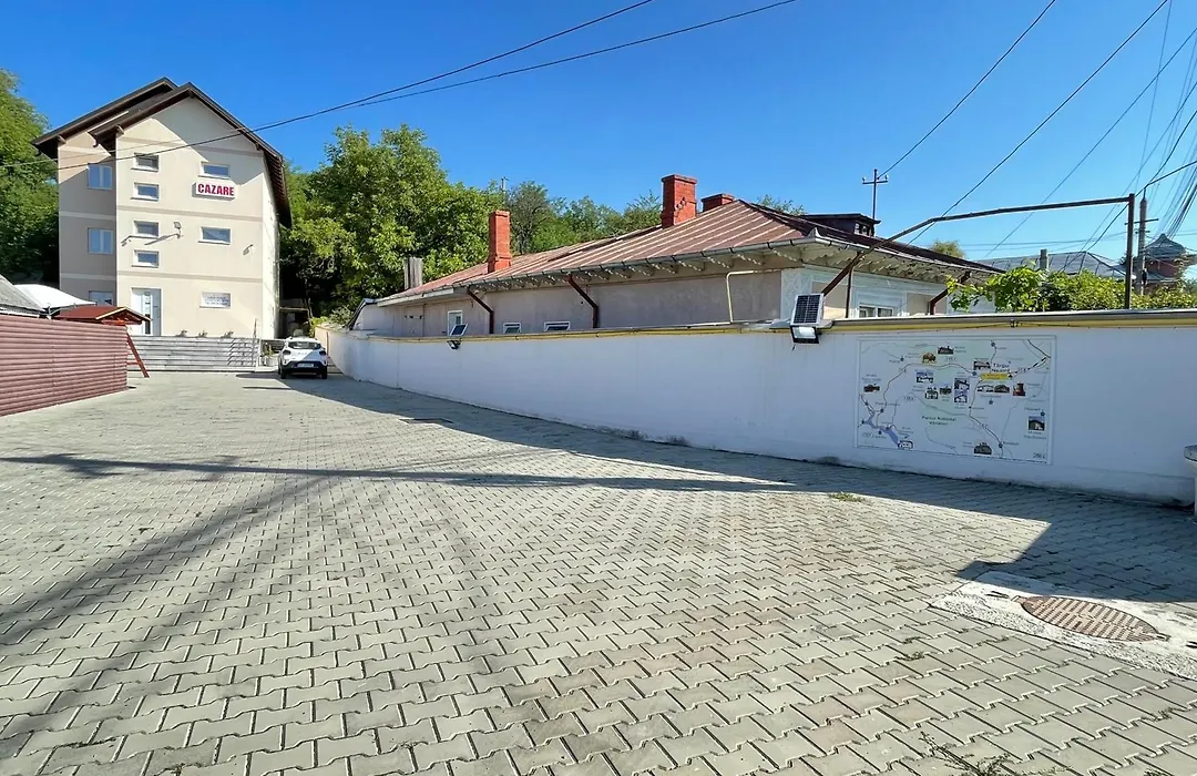 Cazare apartamente LAVI-TOUR Tg Neamț-1
