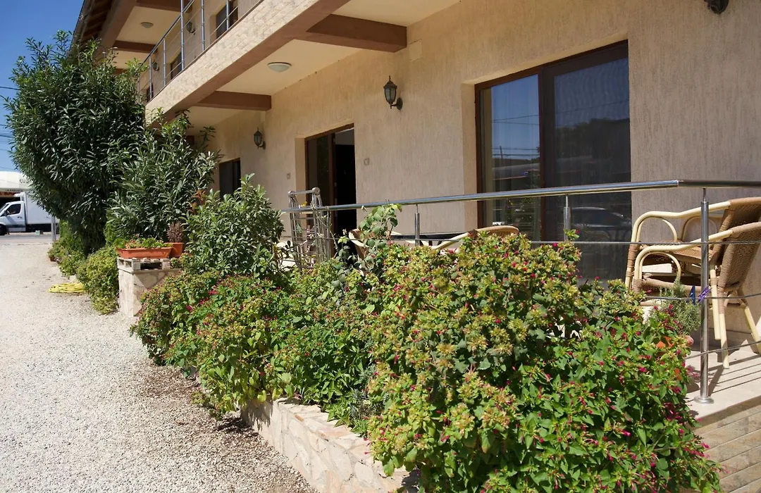 Casa Leo-1