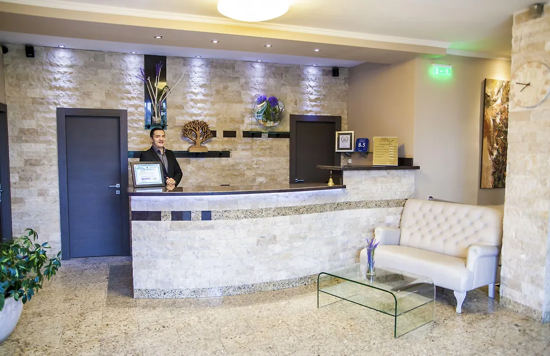 Hotel Confort-1