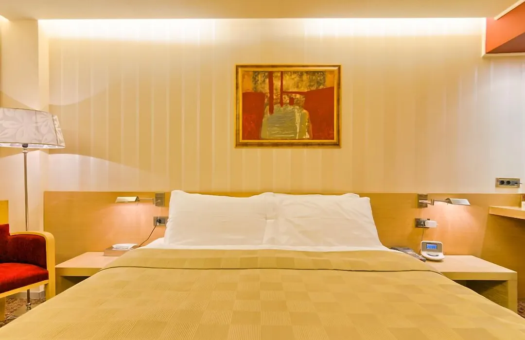 Vega Hotel-1