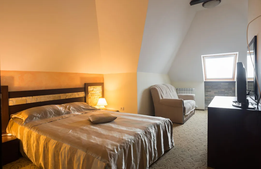 Hotel Bucegi-1