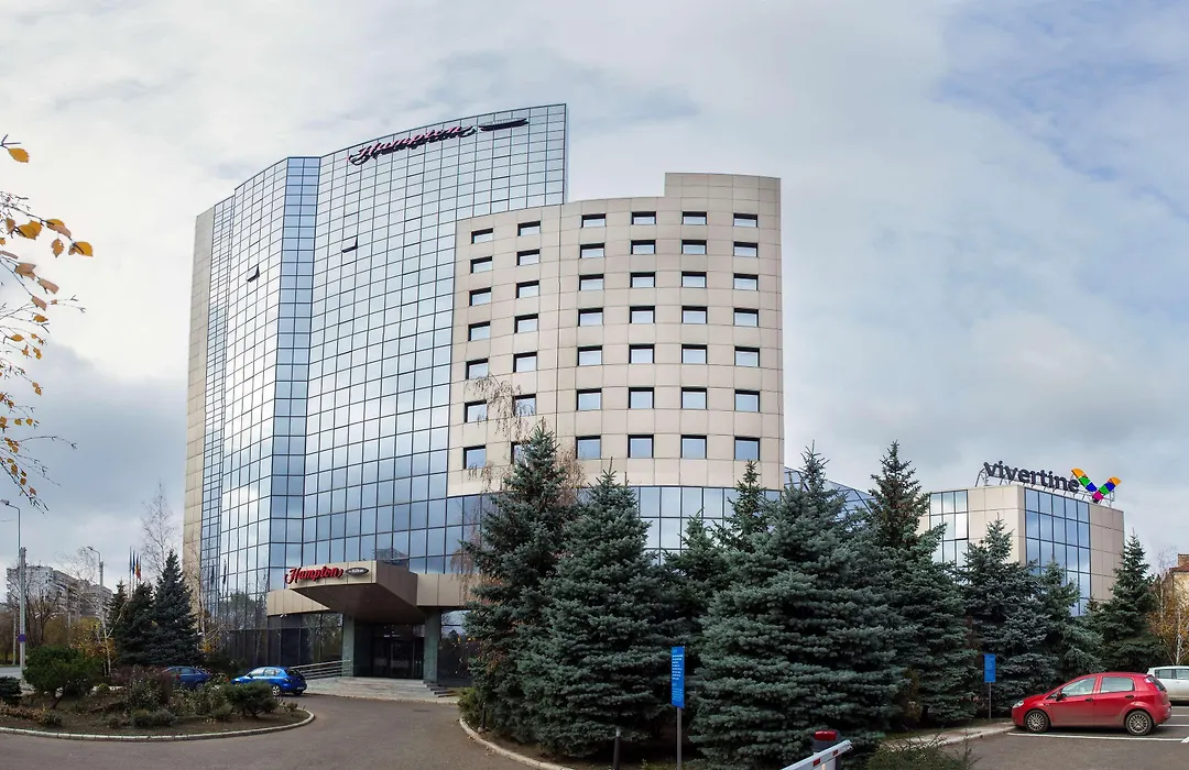 Hampton By Hilton Iasi-1