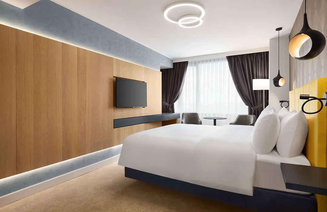 Ramada By Wyndham Slatina Parc-1