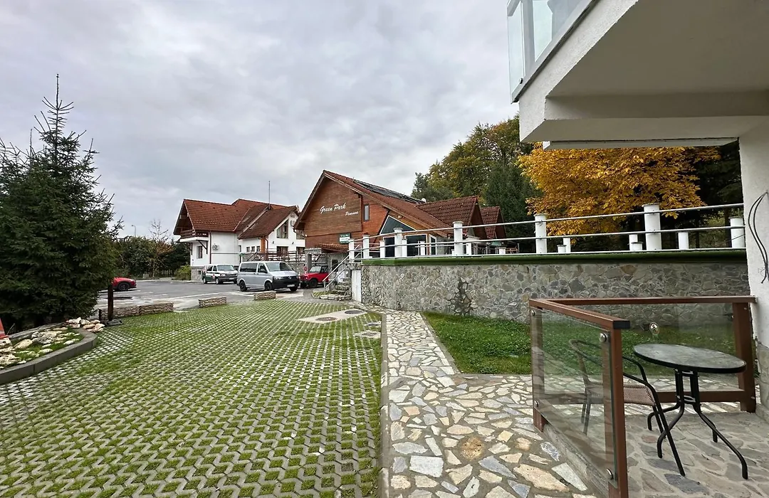 Pension Green Park-1