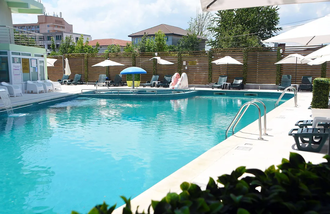 Hotel Fortuna-1