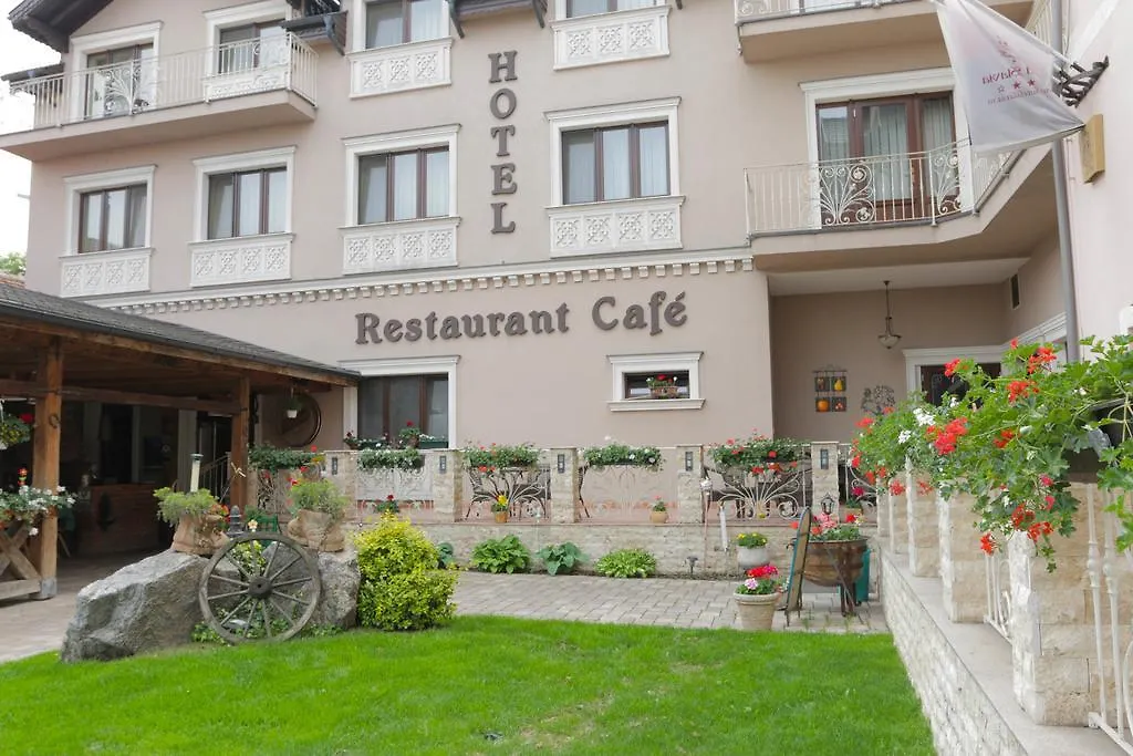 Hotel Slavia-1