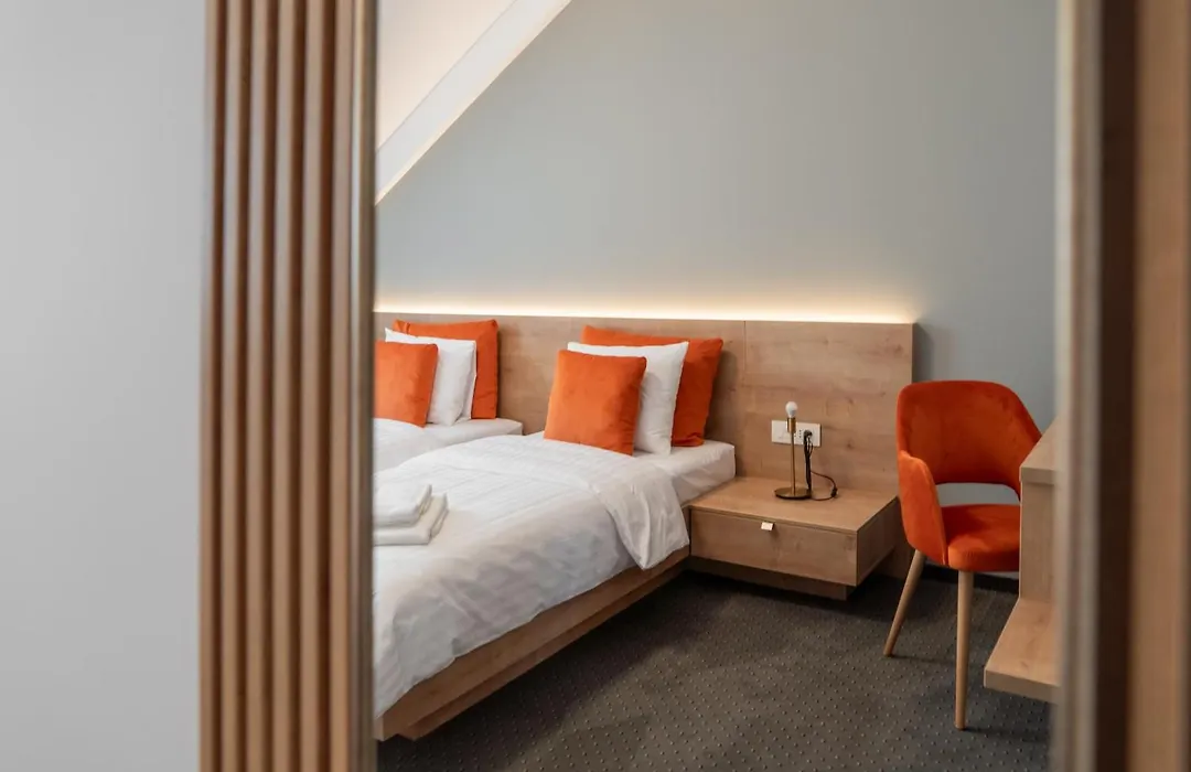 No Pardon Hotel-1