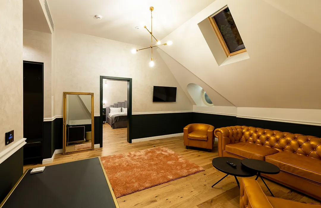 Boutique Hotel Cocosul De Aur-1