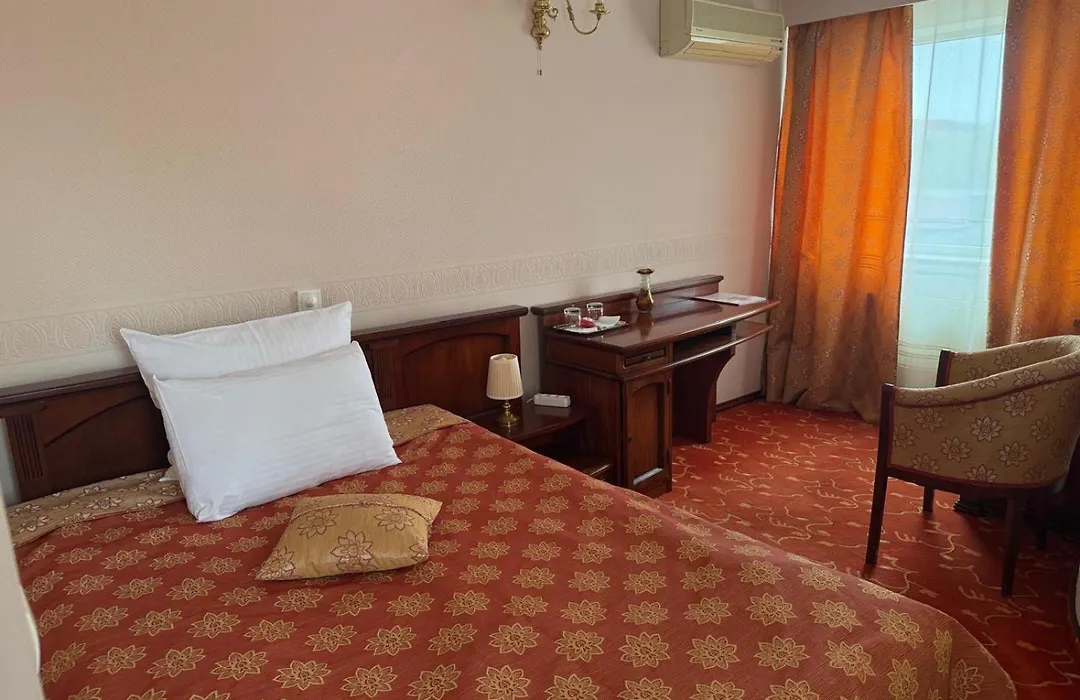 Hotel Mara-1
