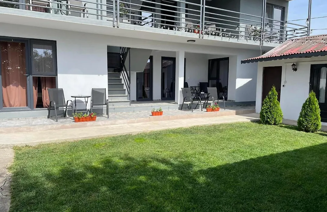 Vila B&P-1