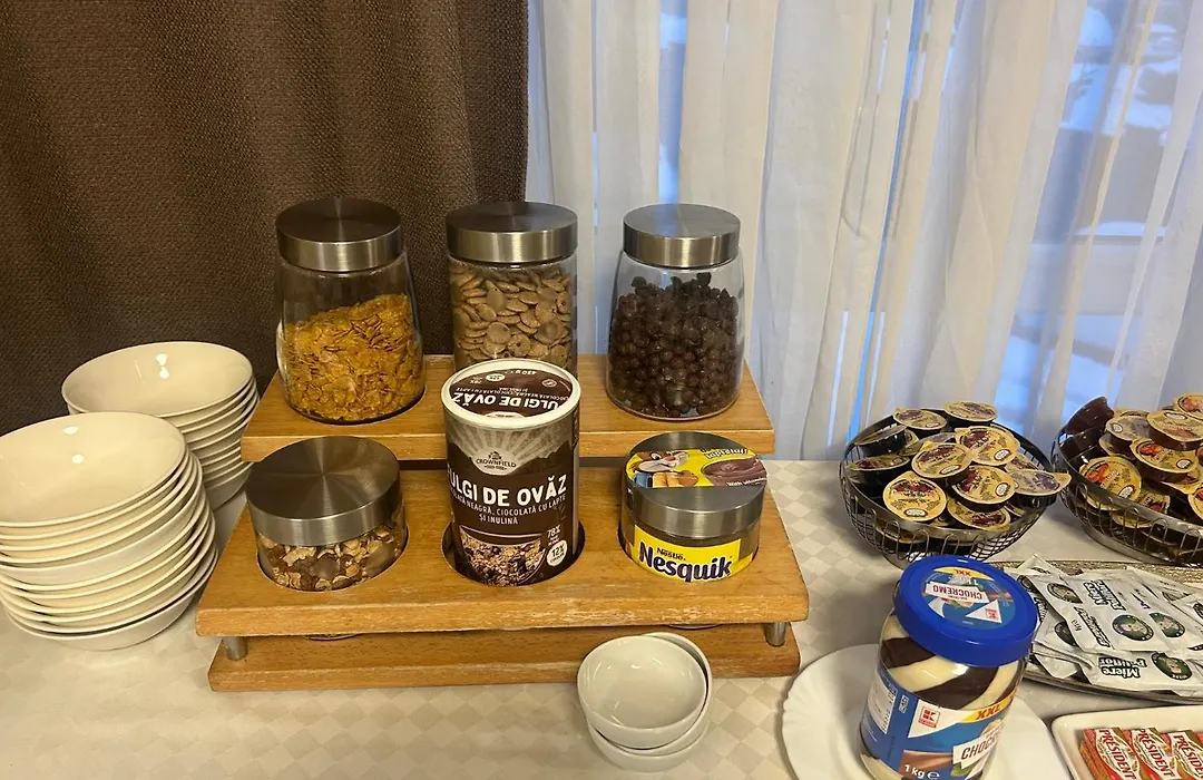 Hotel Pacific-1