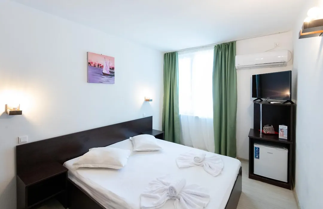 Hotel Azur-1