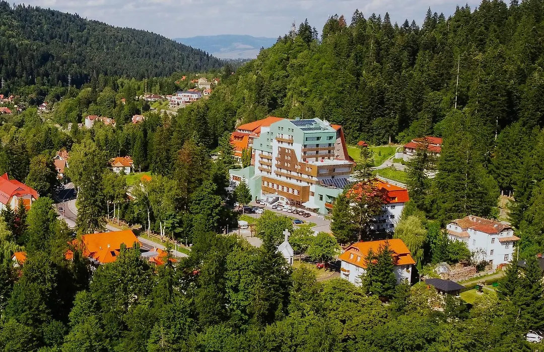 Hotel O3Zone - Mountain Spa & Conference-1