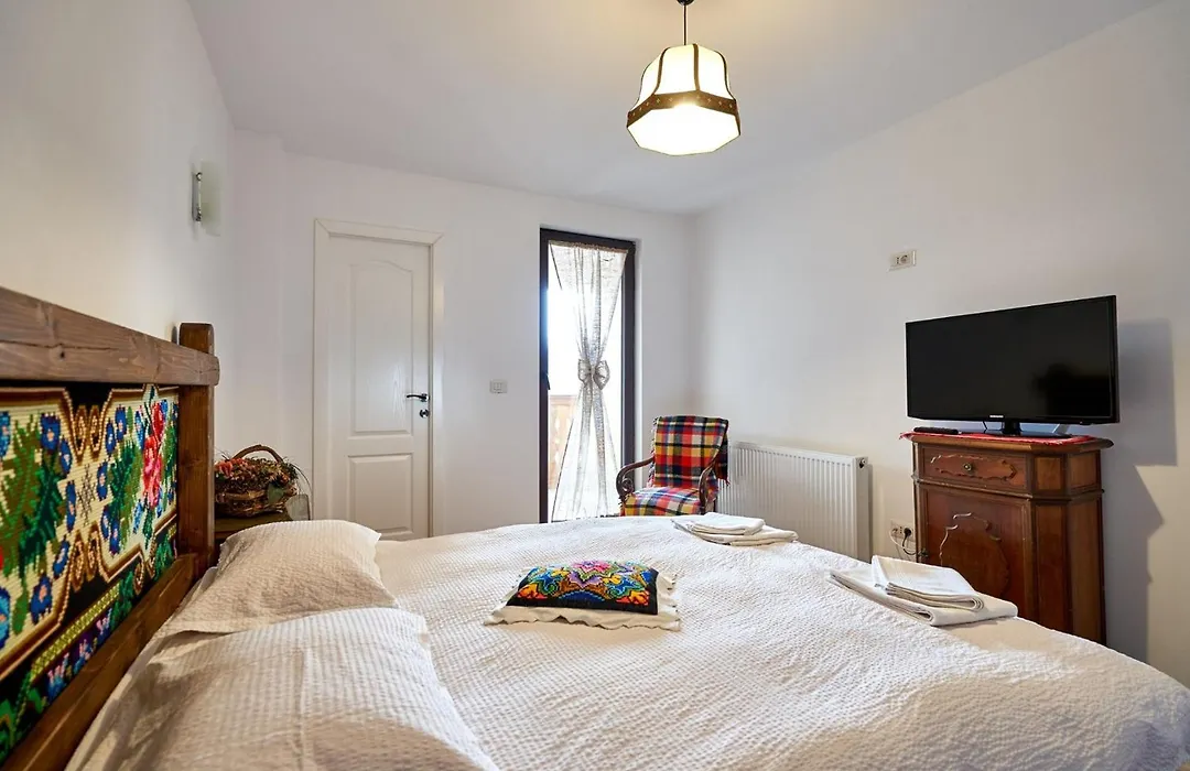 Gradina Lu' Ion -A Home Away From Home & Chic Restaurant Traditional (Adults Only)-1