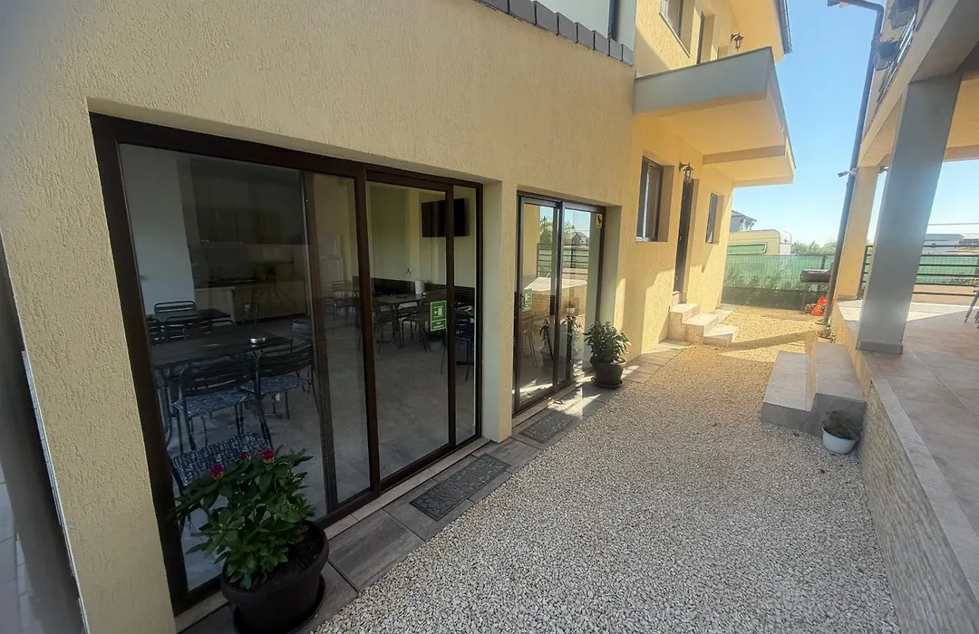 Casa Adi-1