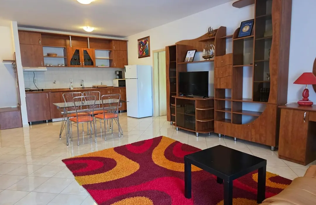 Club Onix Apartments-1