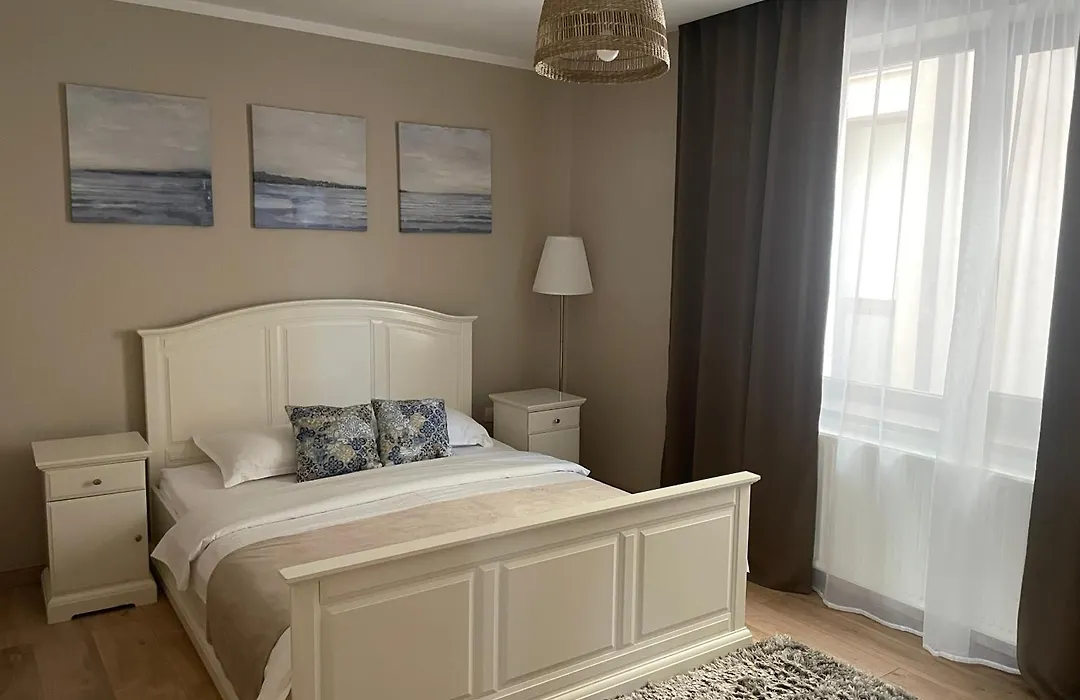 Coquette VILLA Mamaia Nord-1