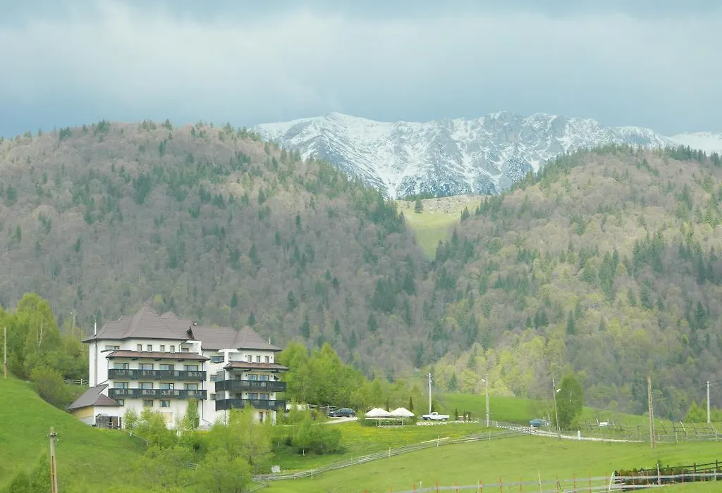 Nobillis - Carpathian Residence-1