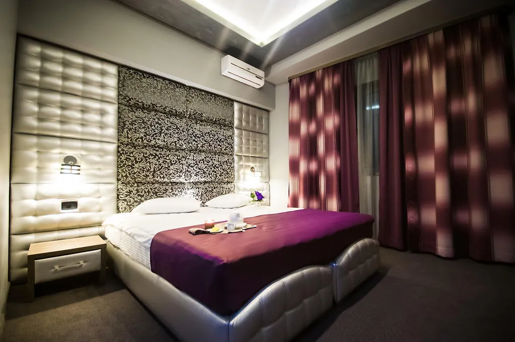 Hotel Aqua-1