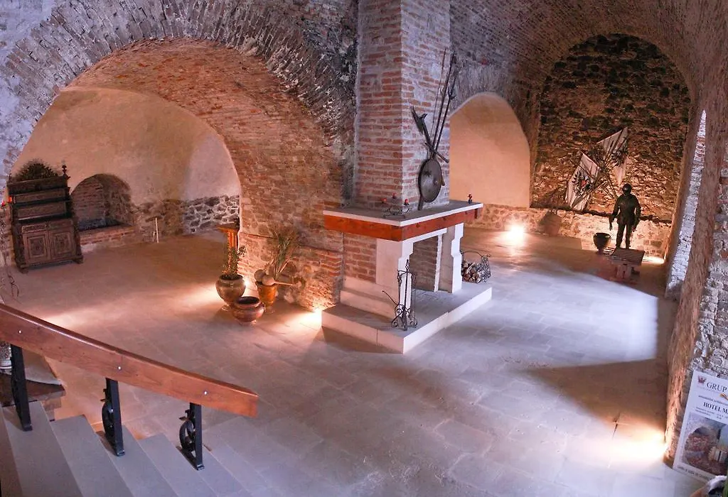 Hotel Medieval-1
