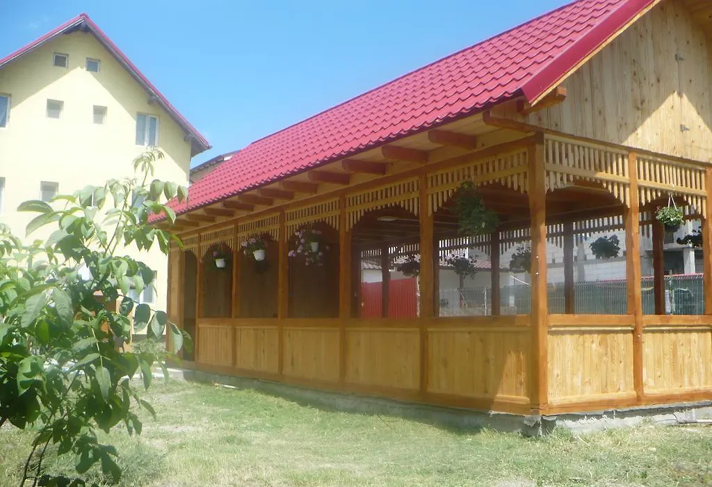 Casa Iustina Sulina-1