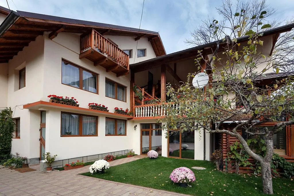 La Colțul Castelului Bran Boutique-1