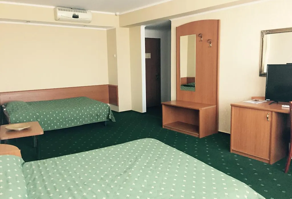 Hotel Millenium-1