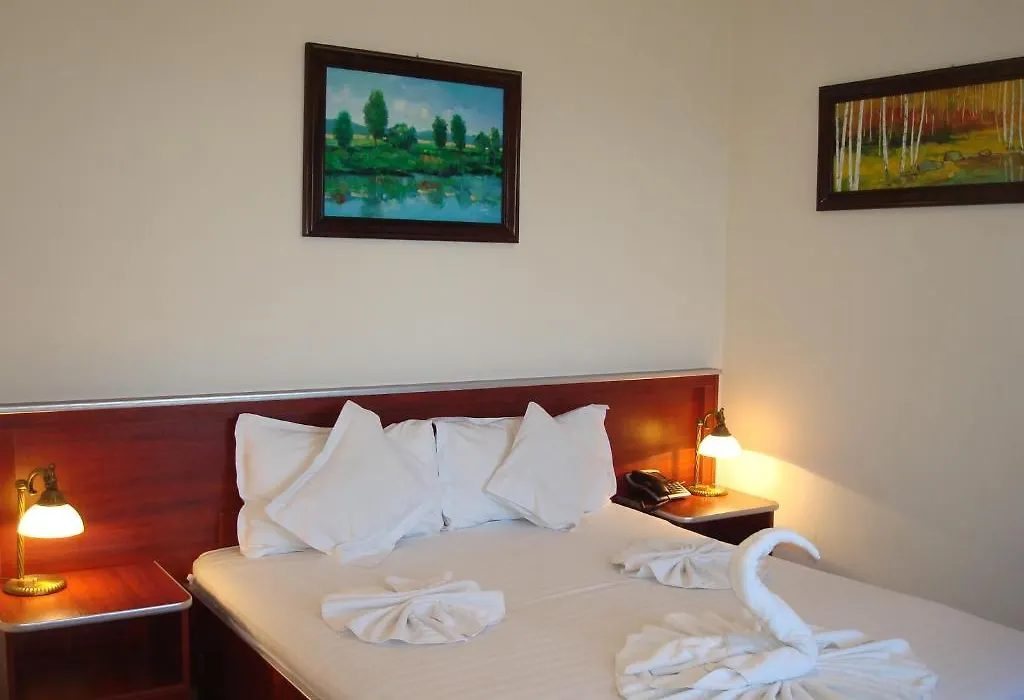 Hotel Ami-1