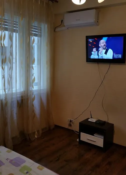 Studio Victoriei-1
