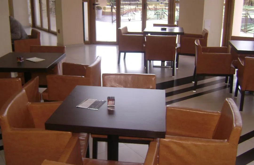 Viva Club Hotel Galati-1
