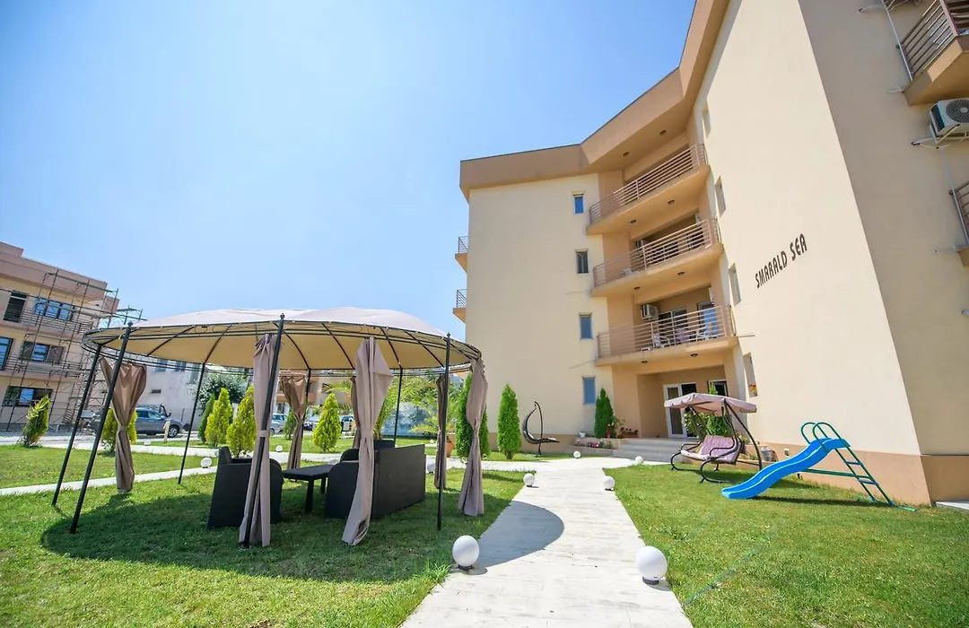 Smarald Sea Mamaia Nord-1