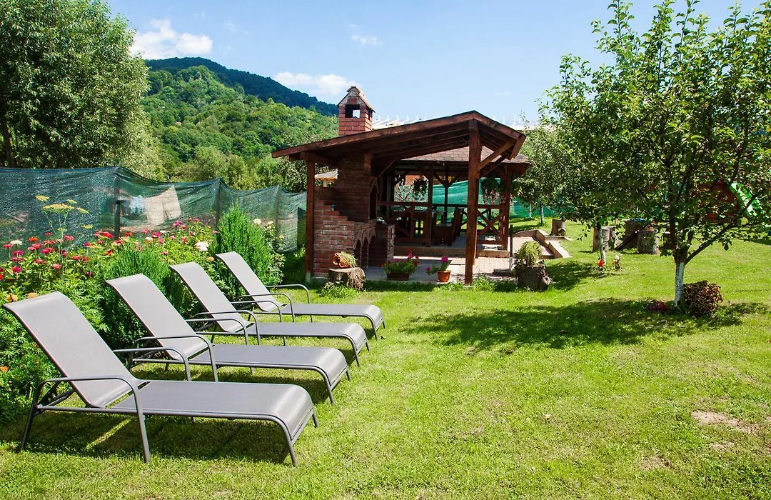 Rustic Argesean-1