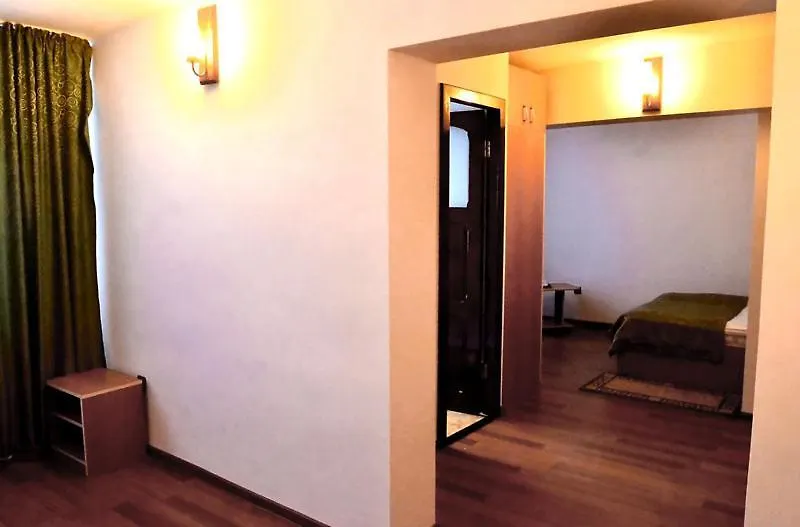 Hotel Amadeo-1