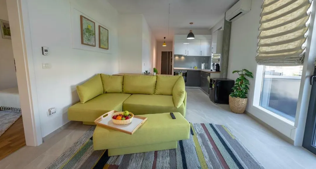 Steel Residence Aparthotel-Free Evcharging & Parking-1